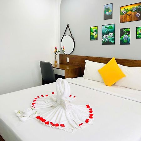 Hue Royal Hotel Bagian luar foto