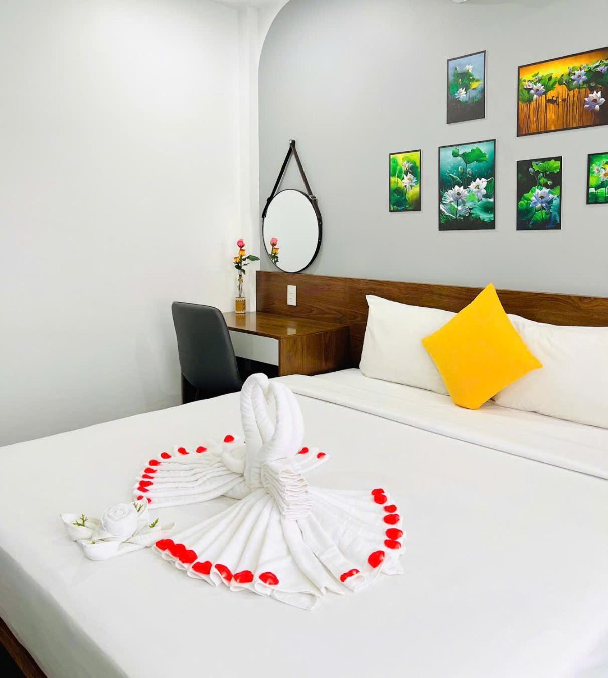 Hue Royal Hotel Bagian luar foto